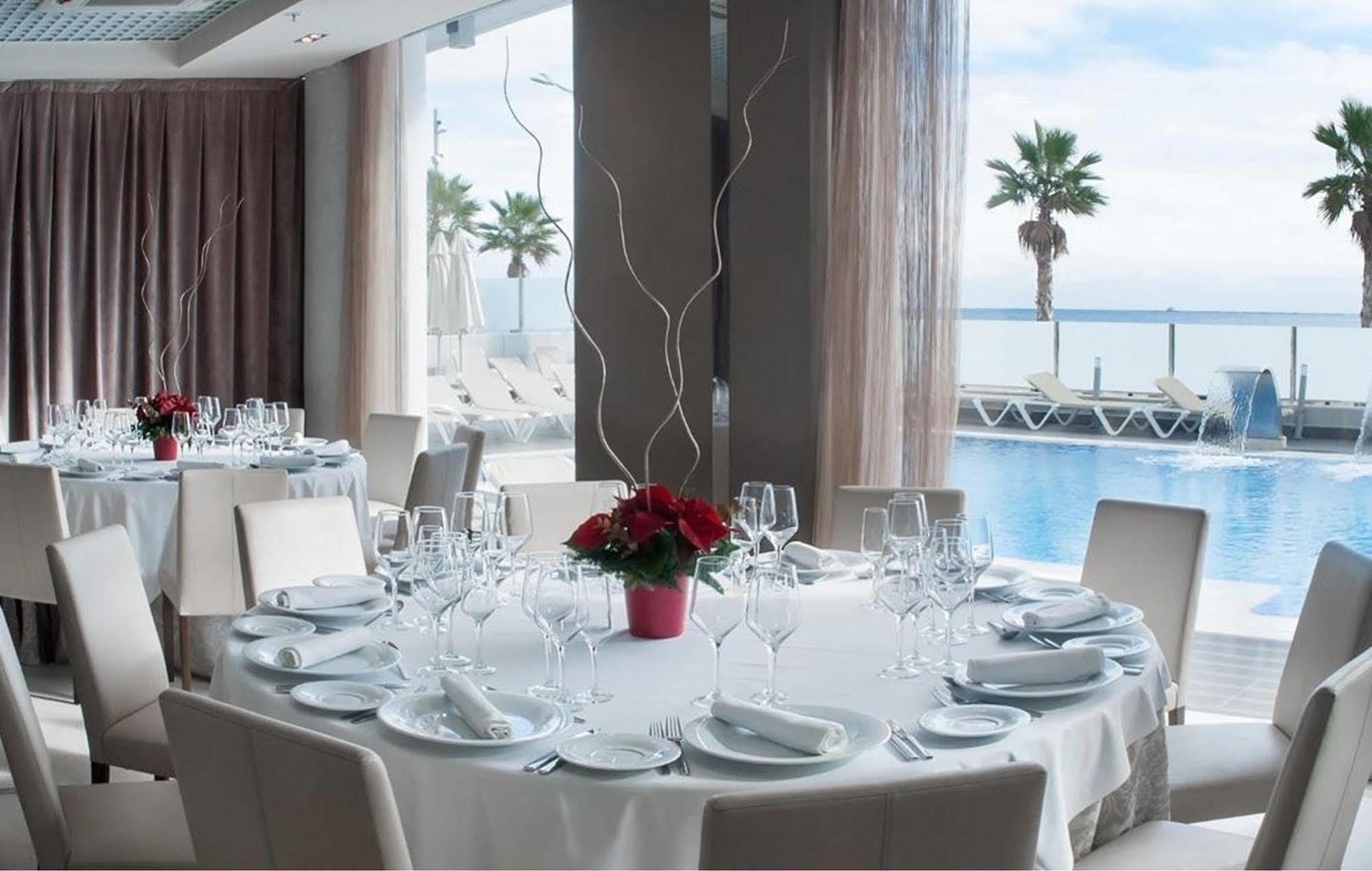 Hotel Allon Mediterrania Villajoyosa Esterno foto