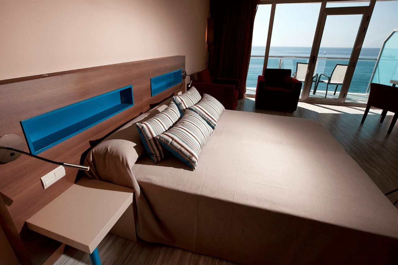 Hotel Allon Mediterrania Villajoyosa Esterno foto