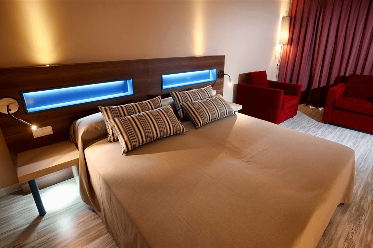 Hotel Allon Mediterrania Villajoyosa Esterno foto